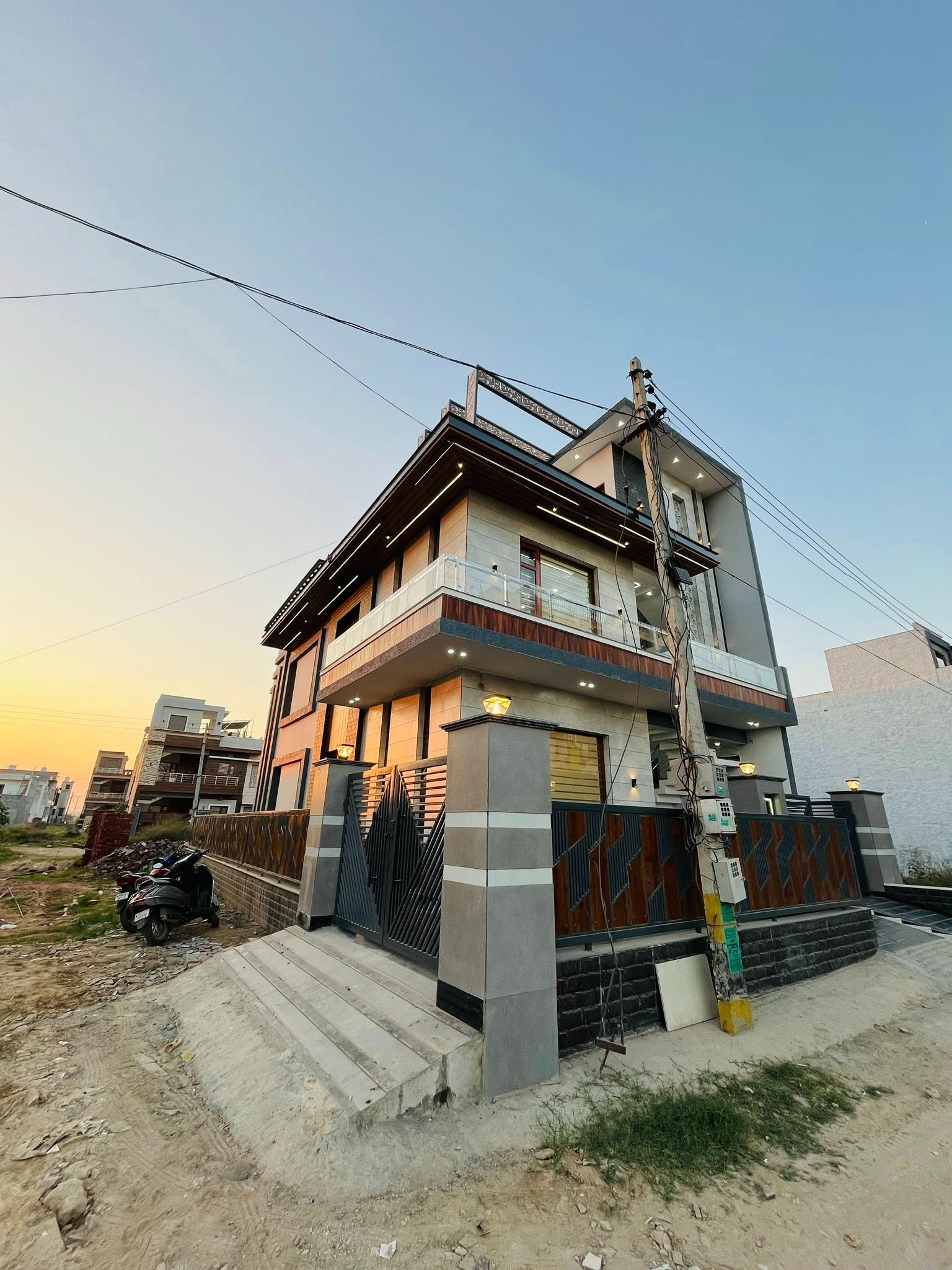 Hill area villa construction project in Vikasnagar Uttarakhand